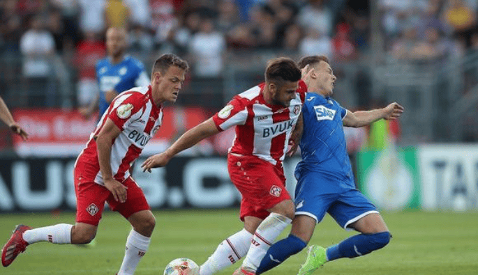 德国杯赛前再迎强敌，拜仁慕尼黑防线松动，主帅态度——赛场秩序良好，训练强度明显提升的简单介绍-九游体育官方网站